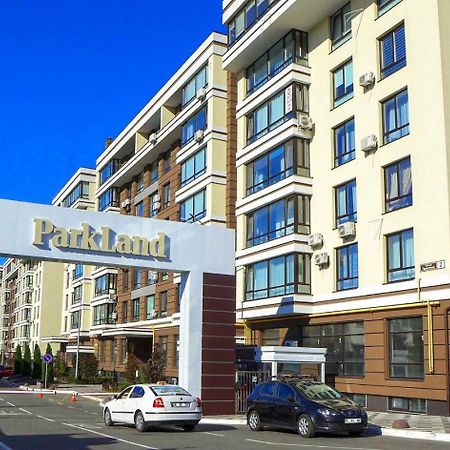 Flatservice Апартаменти В Сучасному Жк Parklend Kiev Esterno foto